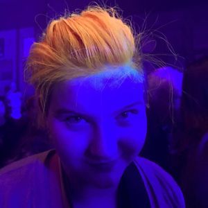 Meet your Posher, Emma